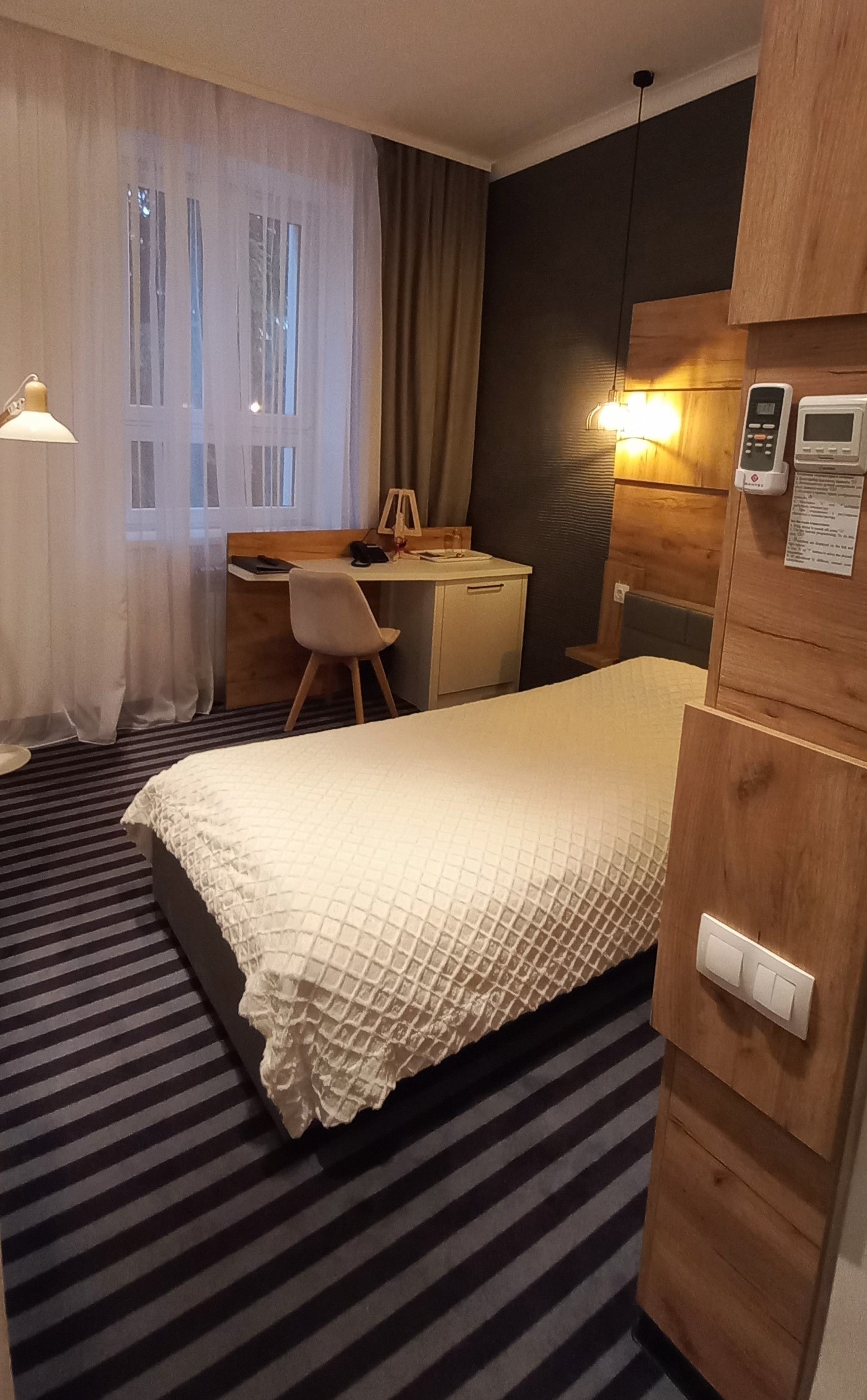 Фото отеля 2