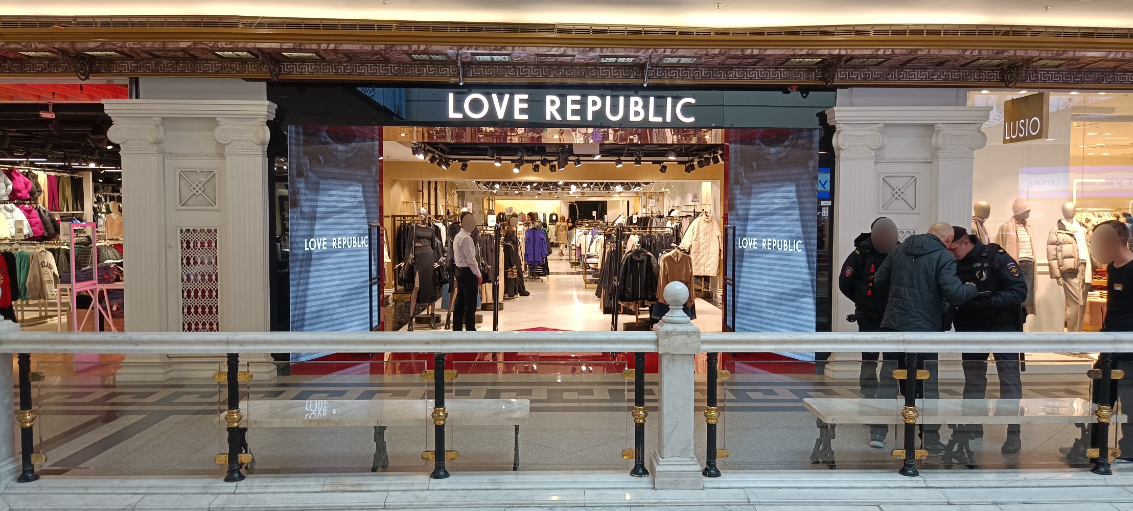 Love republic манежная площадь 1 москва фото
