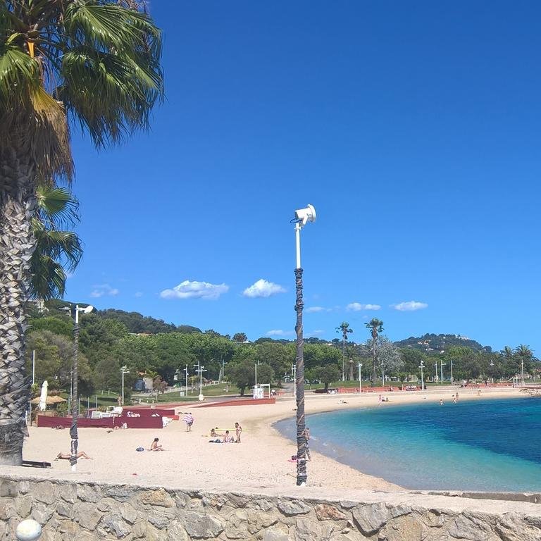 Фото Hotel  Amiraute