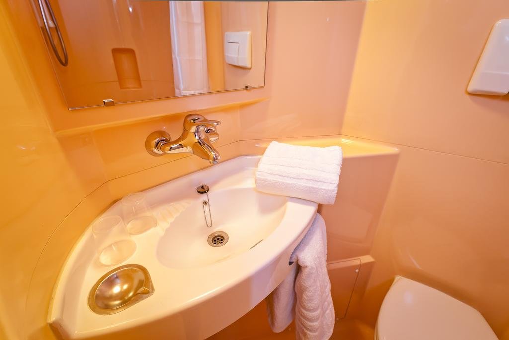 Фото Premiere Classe Lyon Centre - Gare Part Dieu