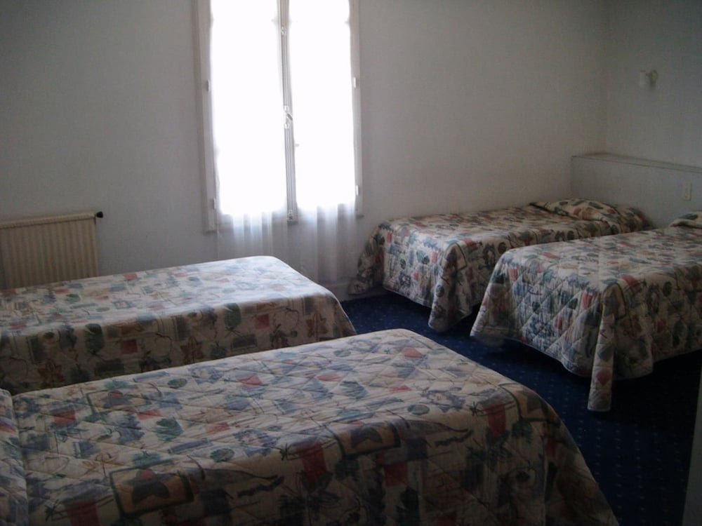 Фото Hotel Central