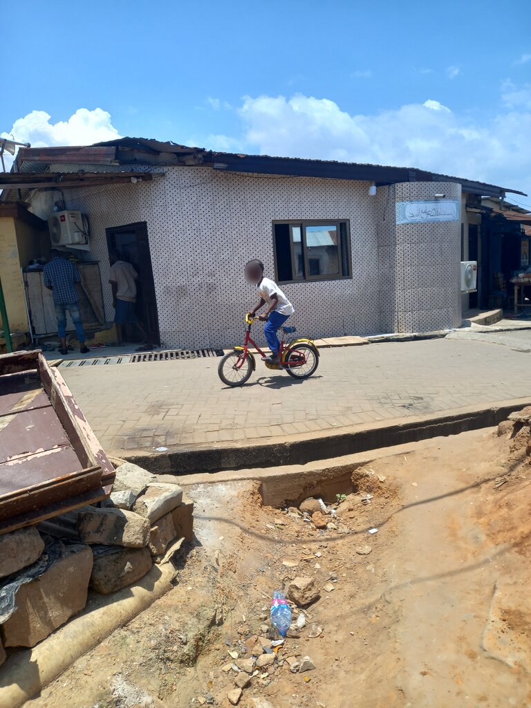 Mosque Mosque 441 Dr, Accra, photo