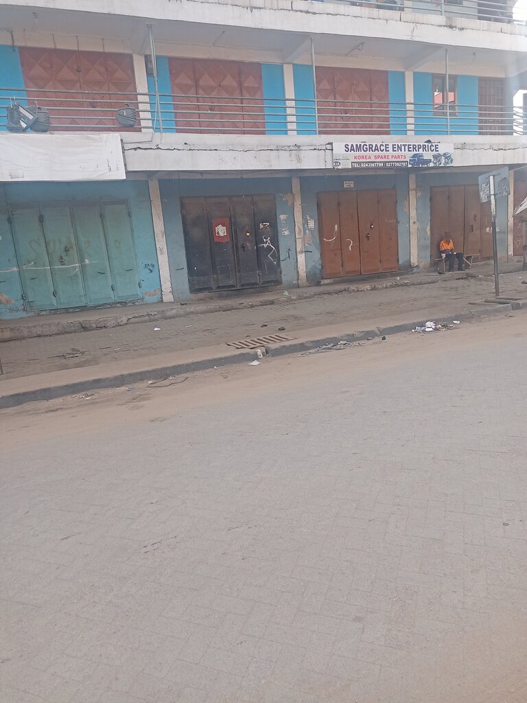 Auto parts and auto goods store Sam Grace Ent, Accra, photo