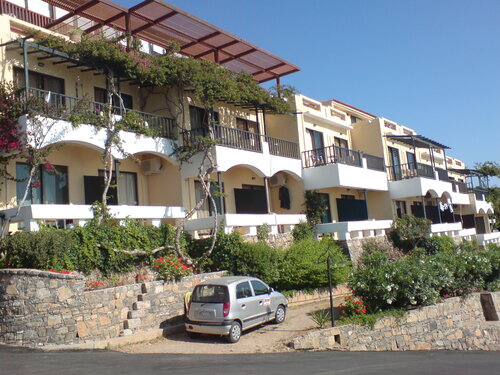 Внешний вид отеля Miramare Resort & SPA в Муниципальной единице Святого Николой, фото 2