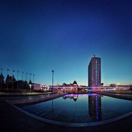 Внешний вид отеля Azimut Отель Ульяновск в Ульяновске, фото 2