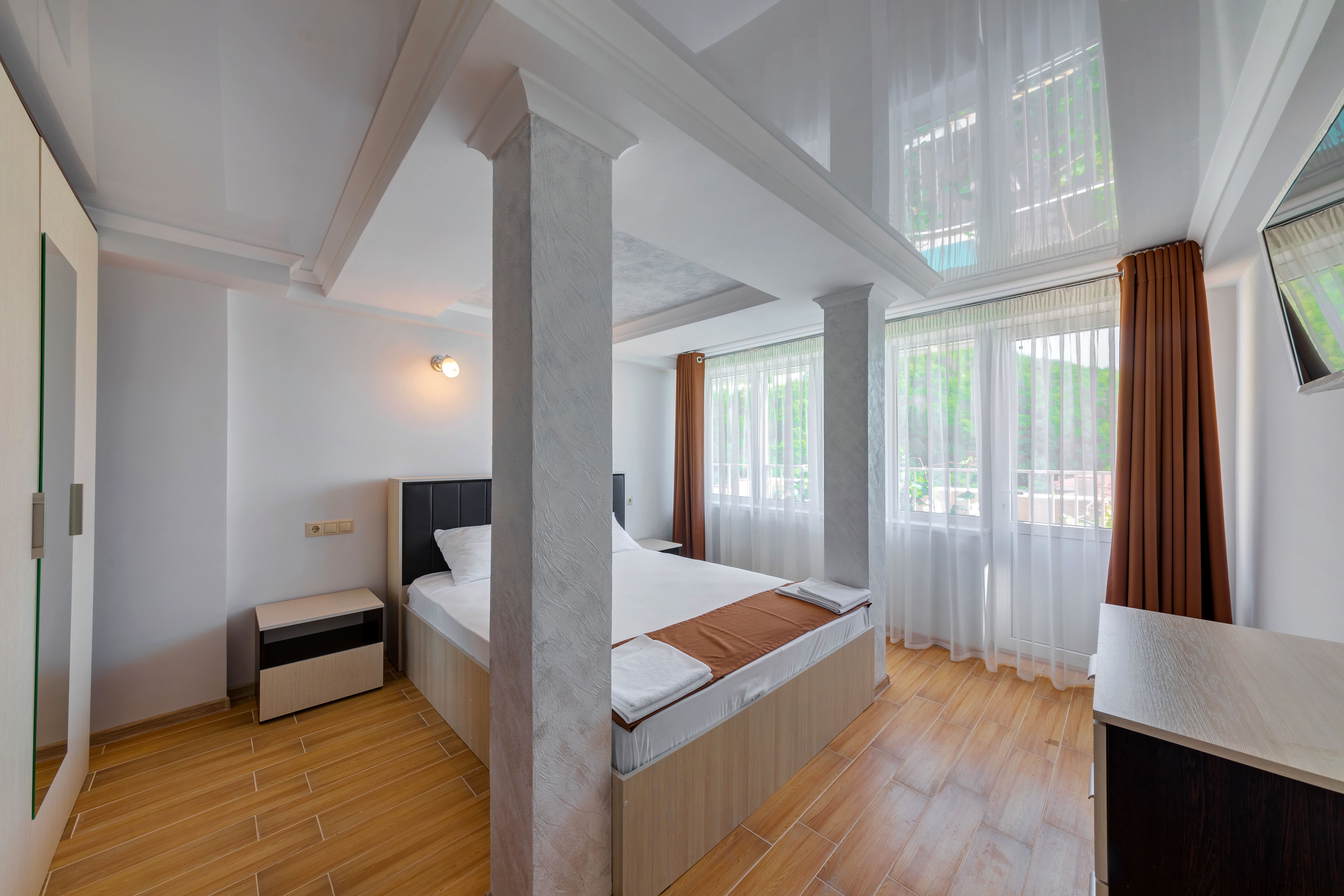 Фото Николаевский