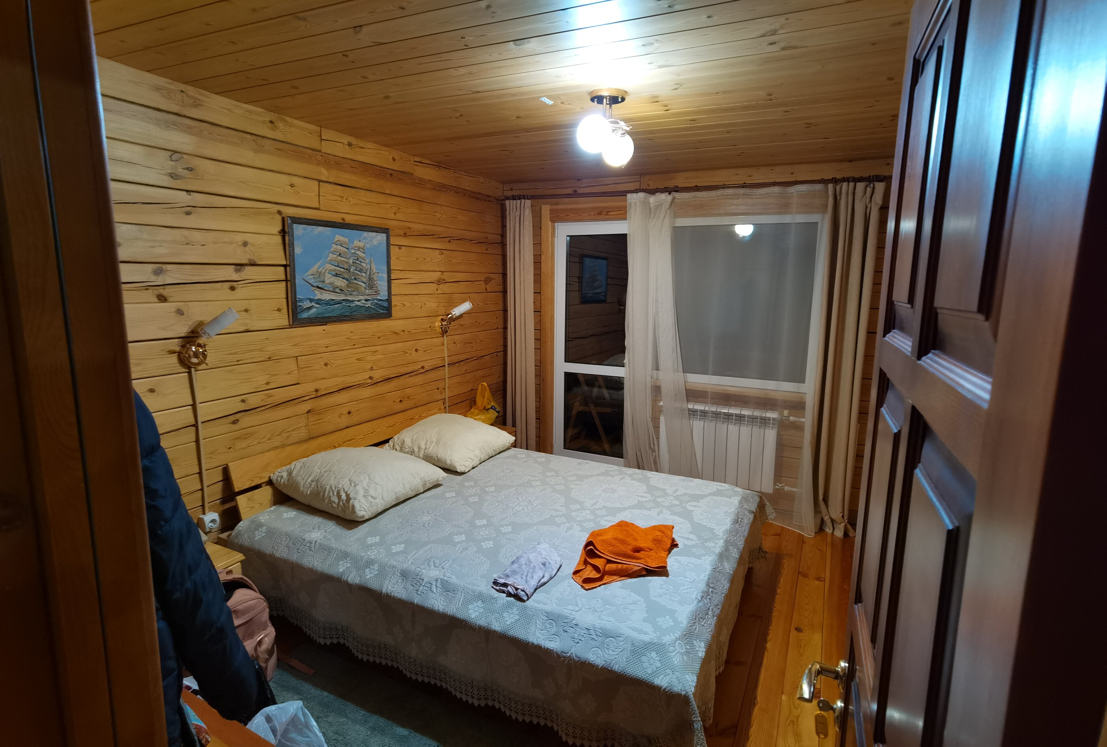 Фото Домик у озера