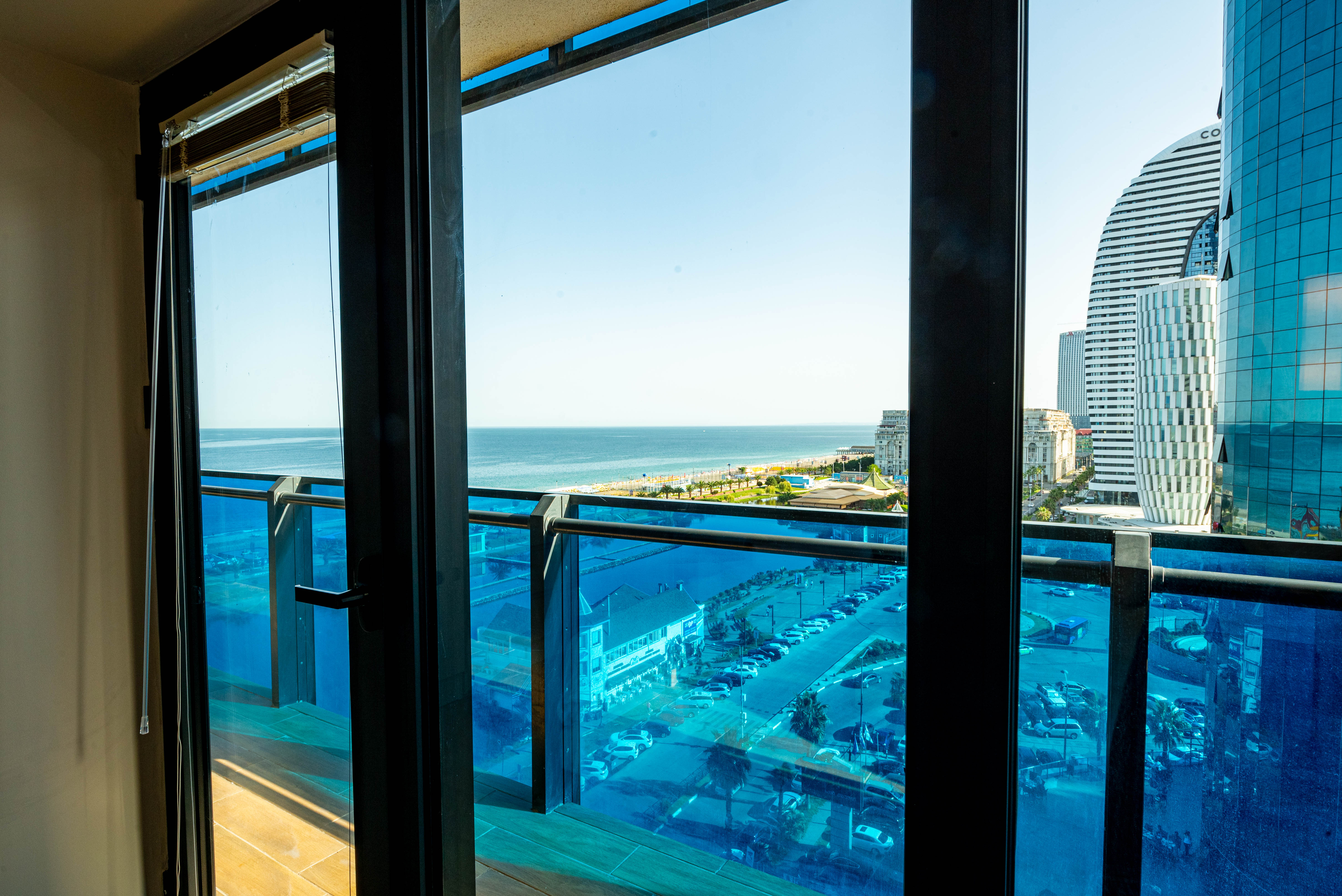 Фото Orbi City Hotel