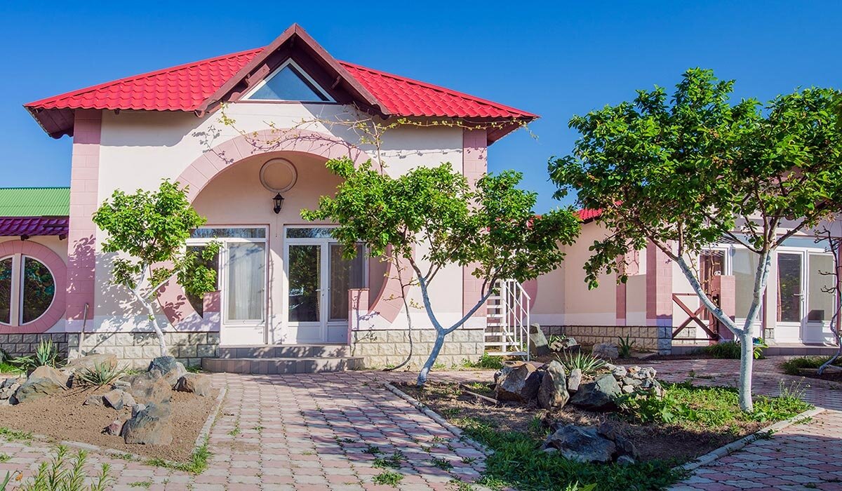 Фото отеля 1