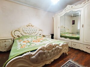 Дом возле реки
