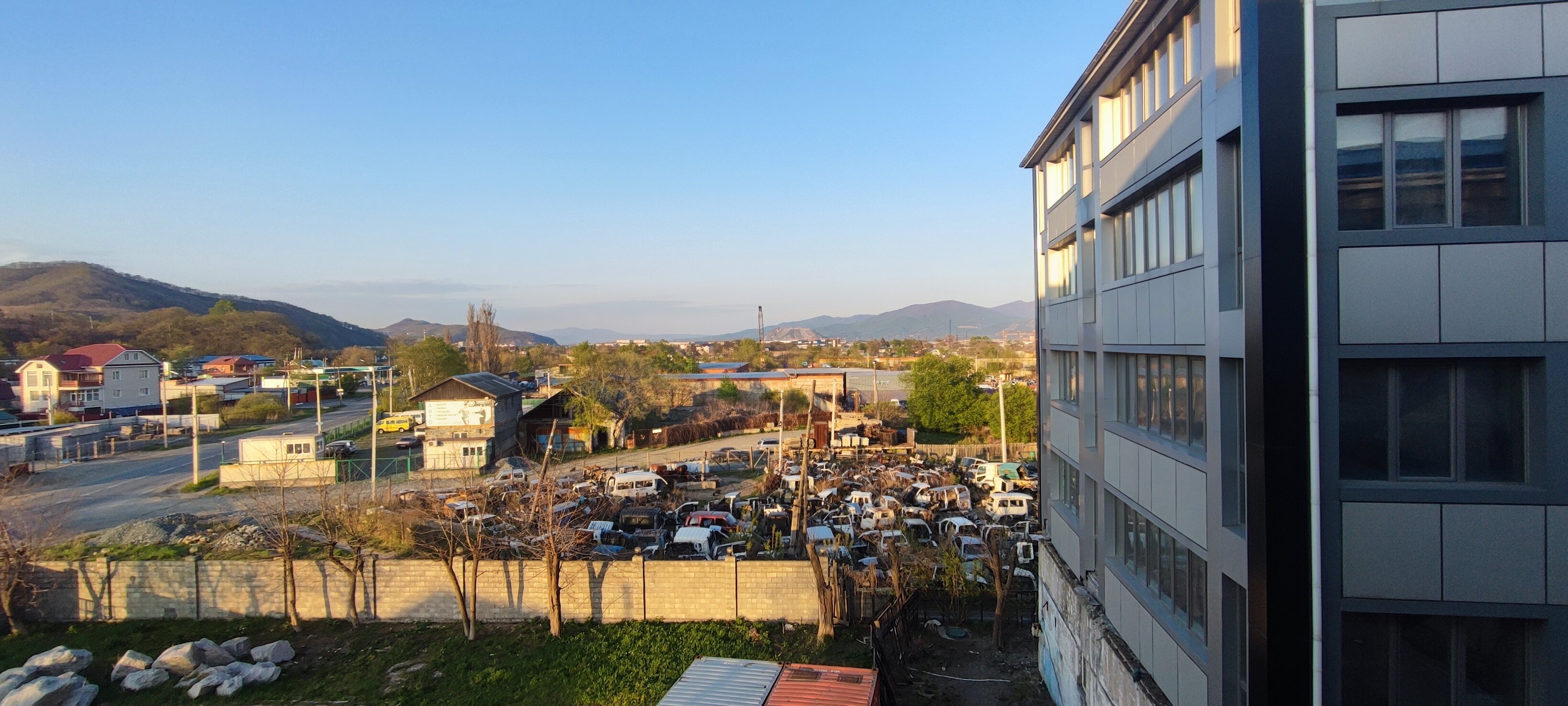 Фото отеля 2