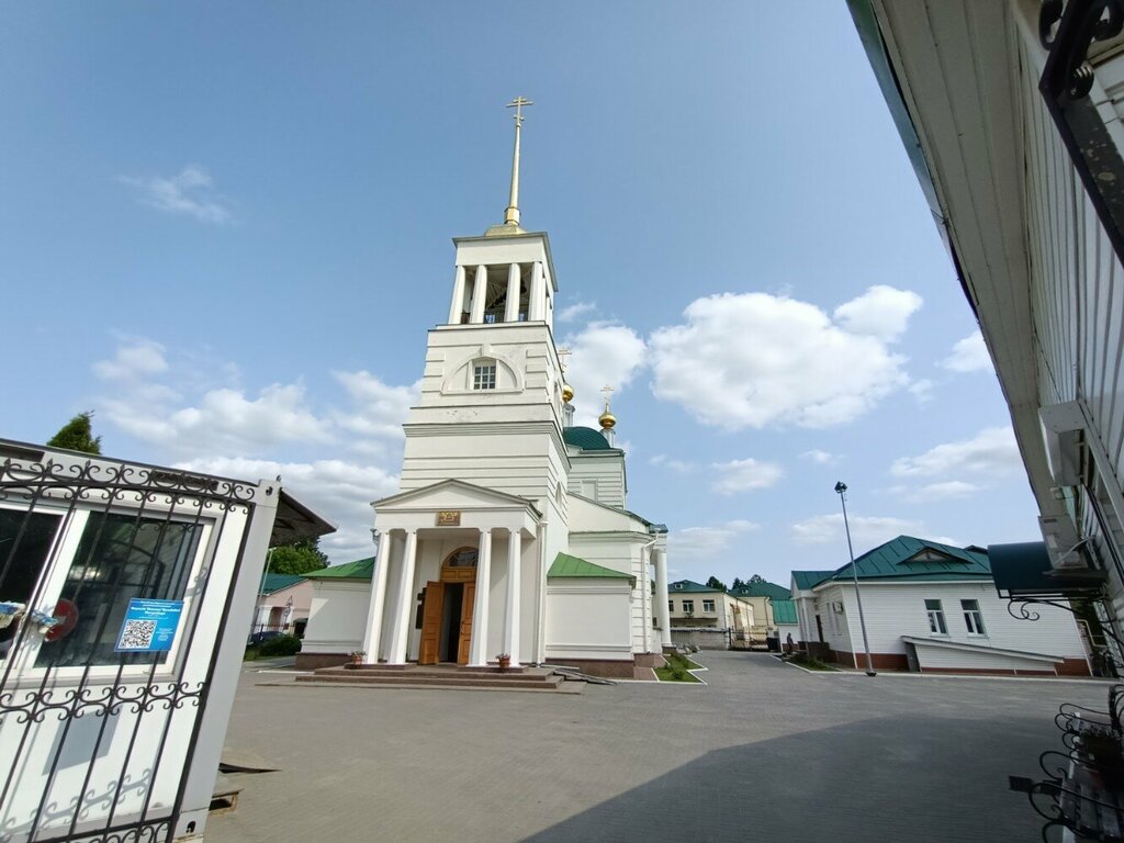 Православный храм Церковь Успения Пресвятой Богородицы, Бор, фото