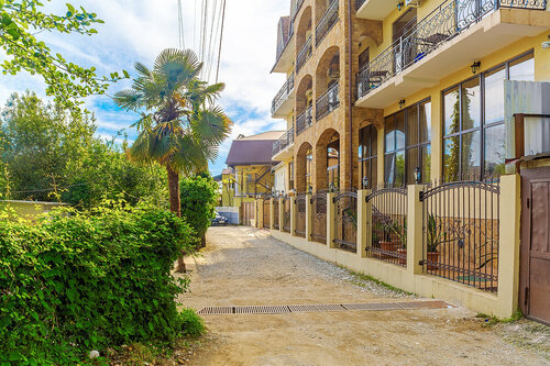 Гостиница Амран в Гагре