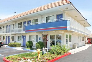 Гостиница Motel 6 Lancaster, Ca в Палмдэйле