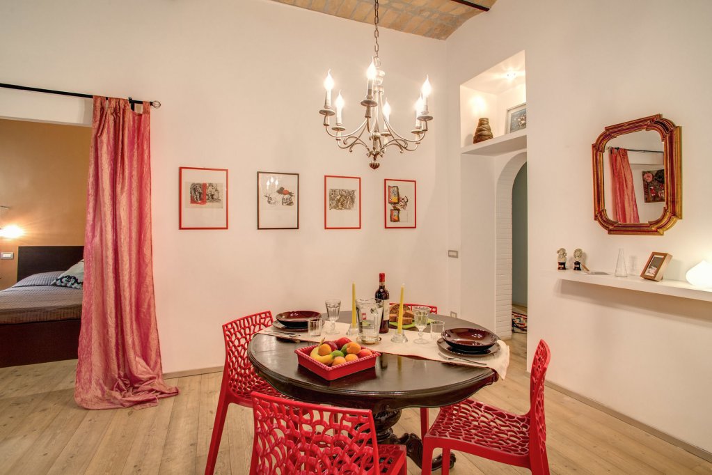 Фото Trastevere Scarlett Dream Suite