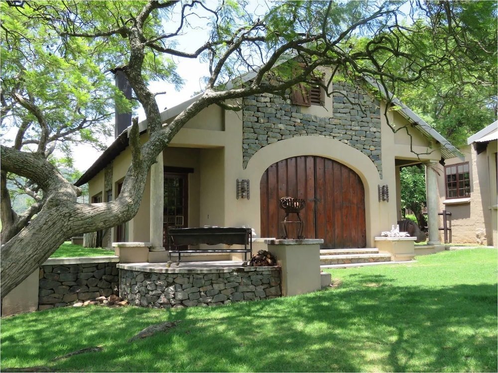 Фото Dawson's Game and Trout Lodge