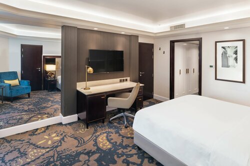 Гостиница Radisson Blu Hotel Dubai Deira Creek в Дубае