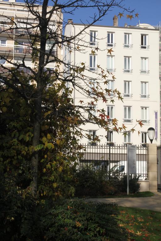 Фото Best Western Rives de Paris La Defense