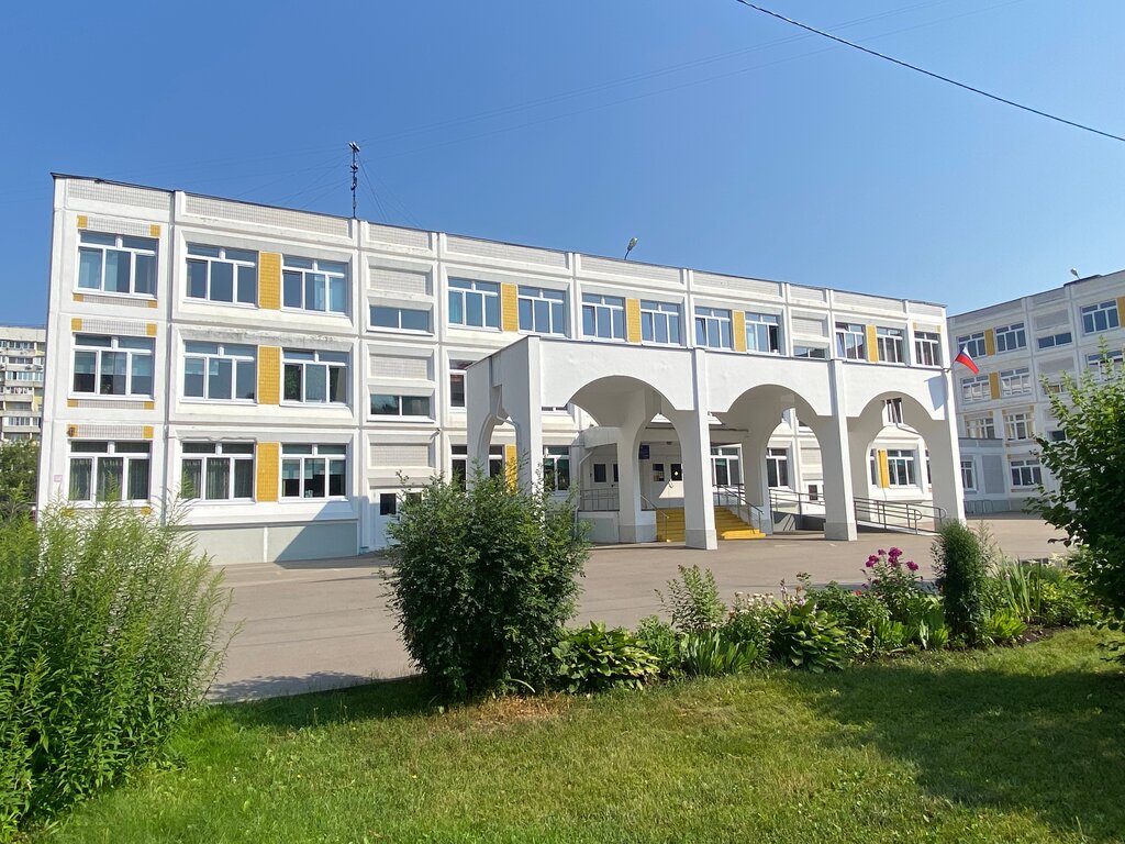 Общеобразовательная школа Школа № 1056, главное здание, Москва, фото