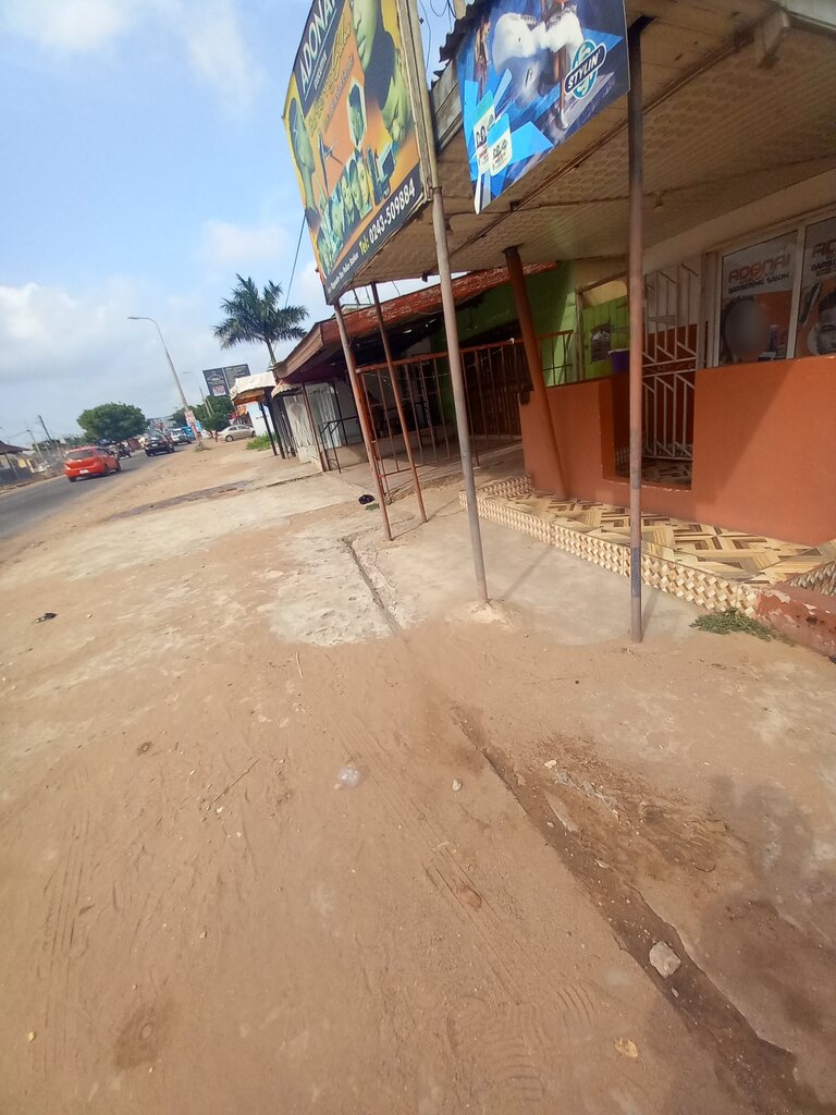 Barber shop Adonia Executive Barbering Salon, Accra, photo