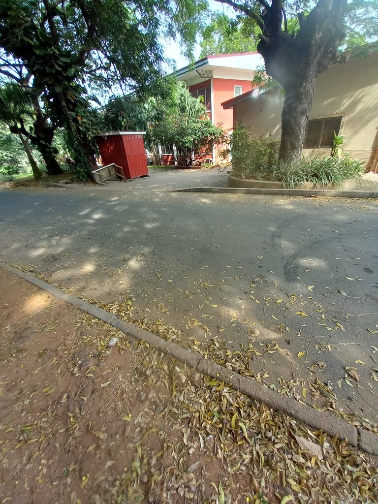 Hospital Red Building Korle Bu, Accra, photo