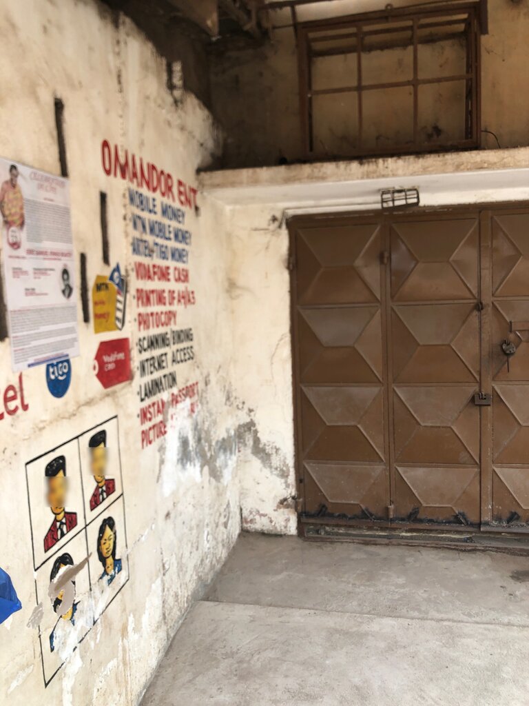 Photo studio Omandor Enterprise, Accra, photo