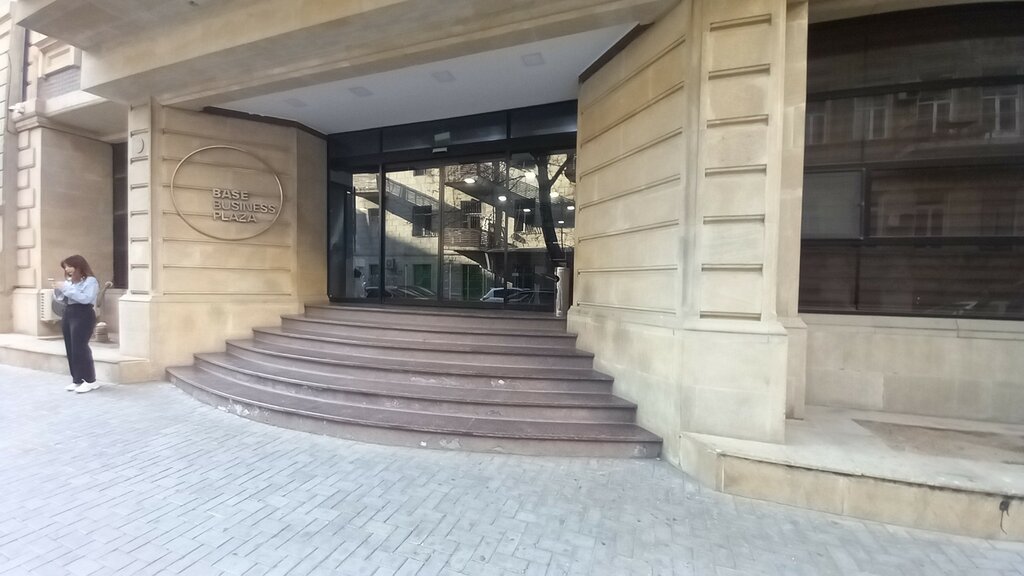 Biznes mərkəzi Base business plaza, Bakı, foto