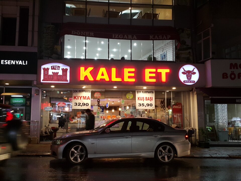 Kale Et Restoran, restoran, Esenyalı Mah., Necmettin Erbakan Cad., No