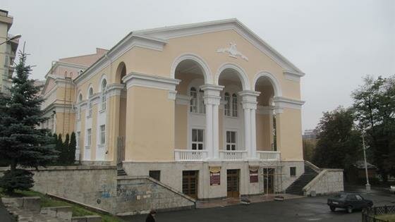 Театр Филиал Мариинского театра, театр оперы и балета, Владикавказ, фото