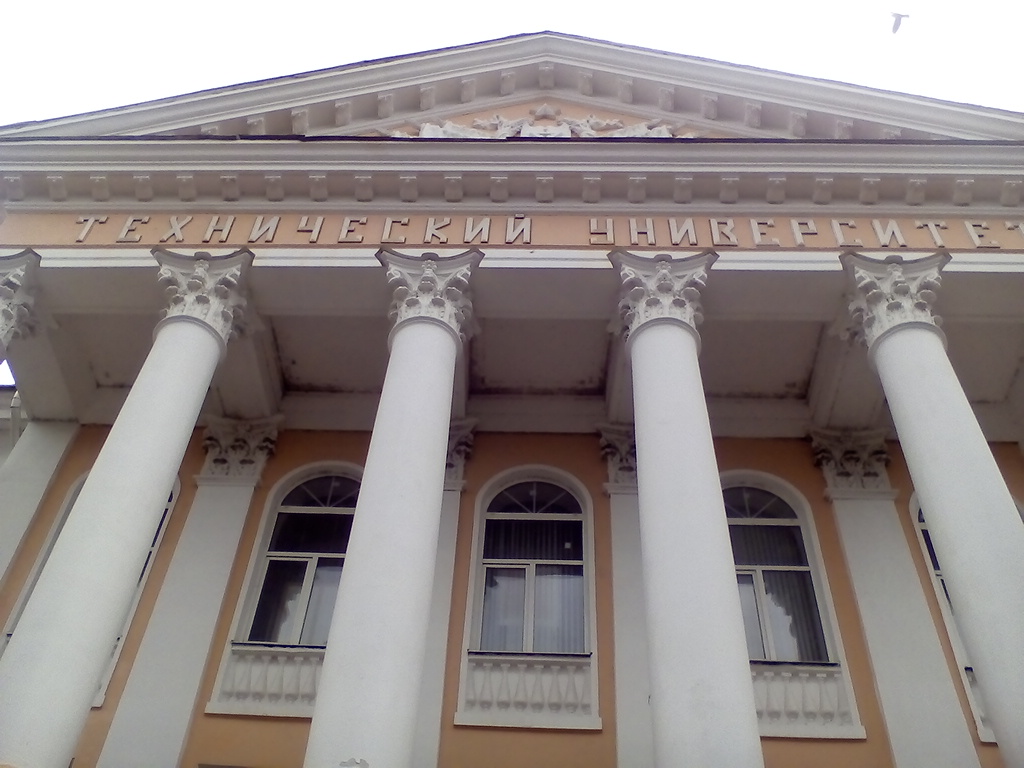 Тверские студентки будут проходить практику по сексу?