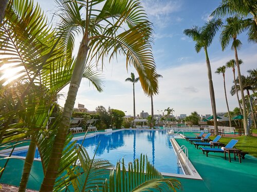 Внешний вид отеля DoubleTree by Hilton Hotel Naha Shuri Castle в Нахе, фото 4