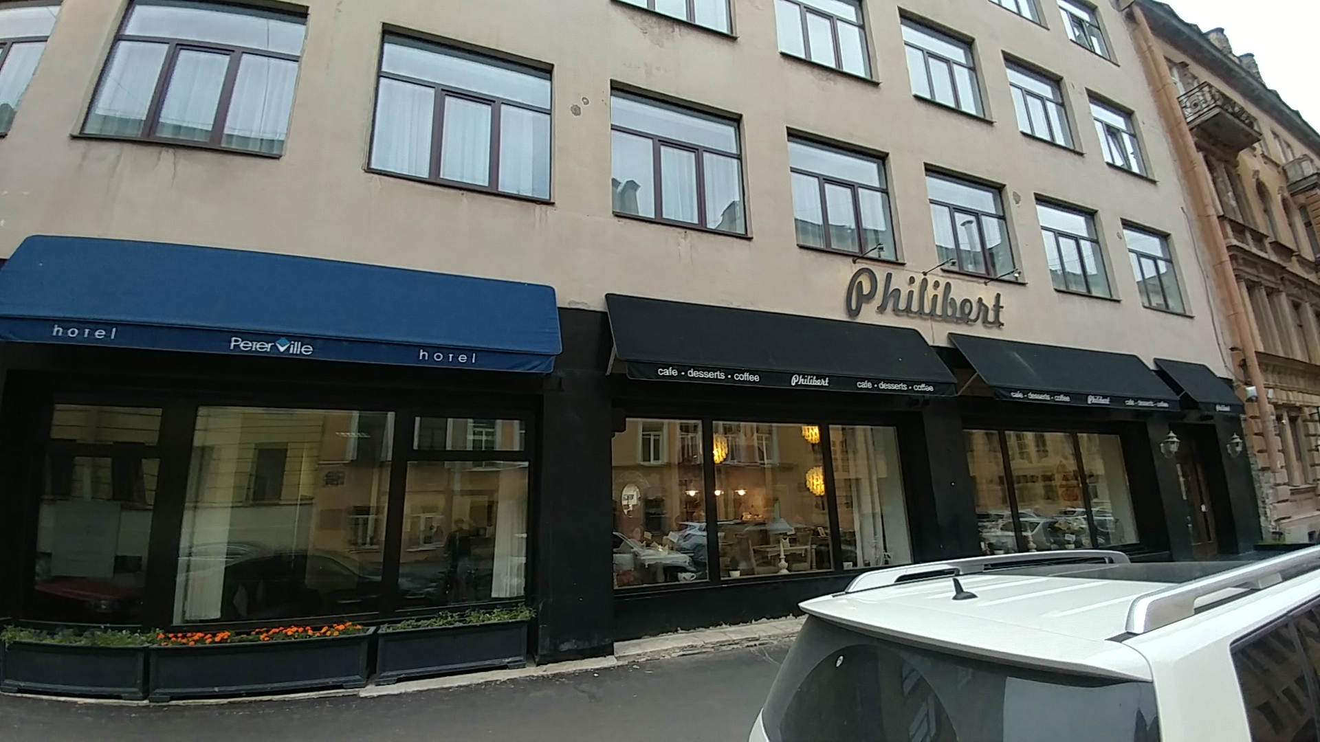 Фото отеля 2