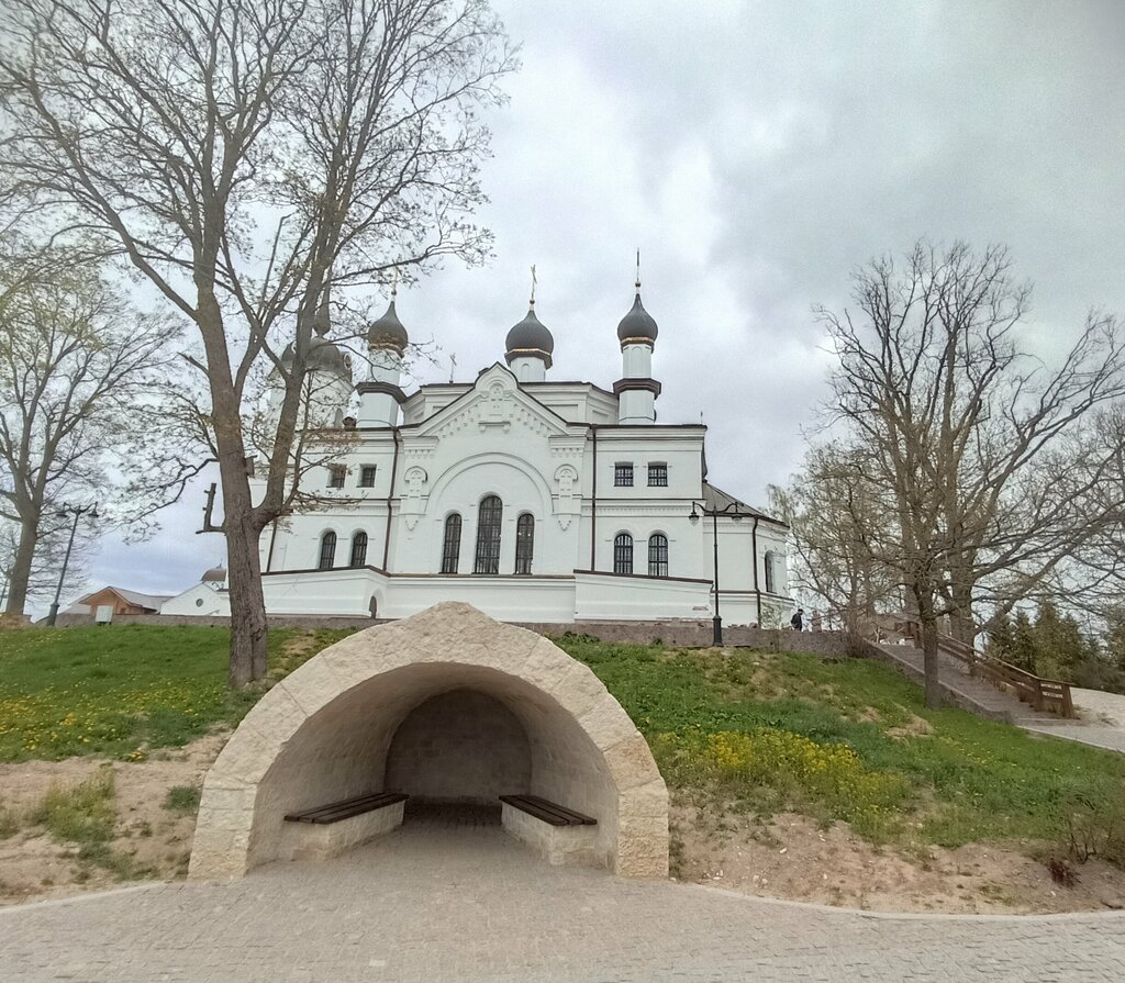 Orthodox church Sobor Troitsy Zhivonachalnoy V Tvorozhkovskom Troitskom monastyre, Pskov Oblast, photo
