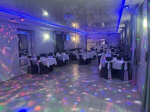 Lost Paradise (Omsk, Neftzavodskaya Street, 41), cafe