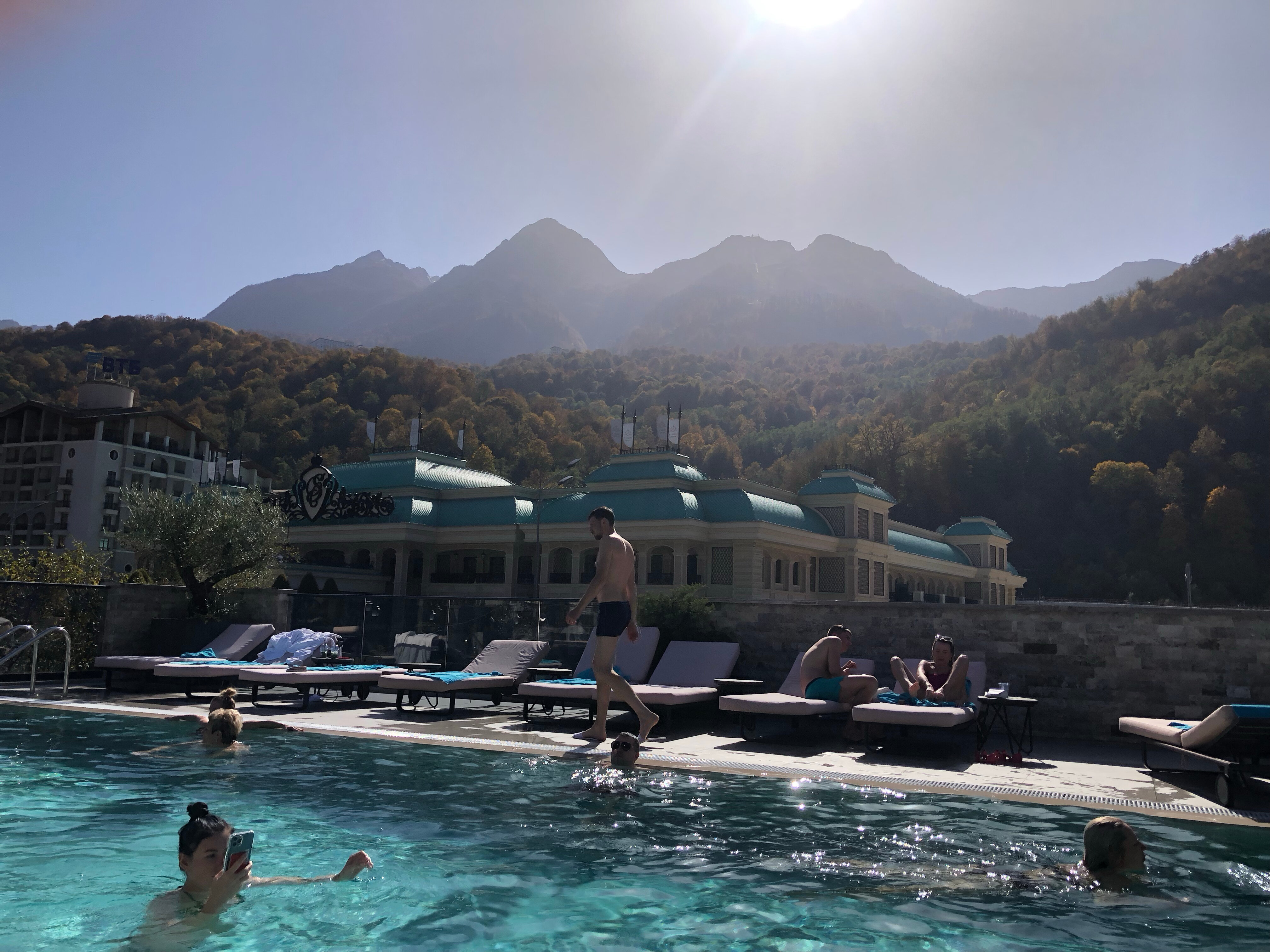 Фото Country Hills Resort