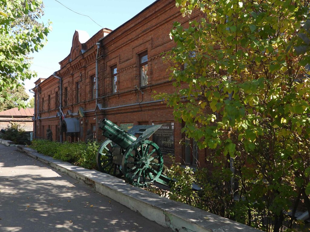 نصب تذكاري للحرب، مقبرة جماعية 122-мм гаубица образца 1910-1930 годов ، بينزا، صورة