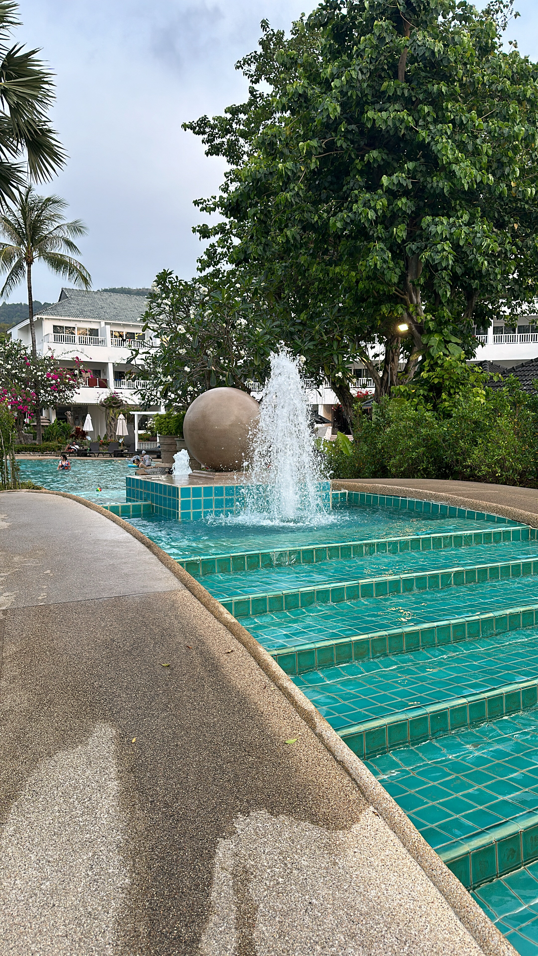Фото Thavorn Palm Beach Resort Phuket