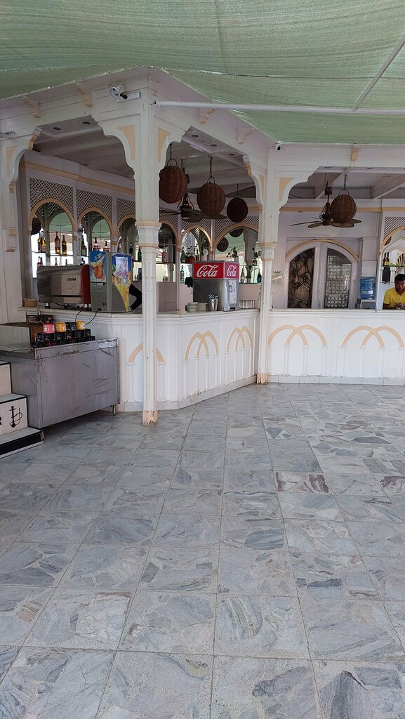 حانة، بار لا تراس بار ، الغردقة، صورة