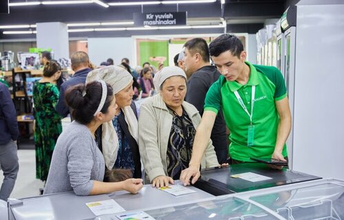 Ауыл қыздарымен үйдегі порно