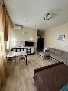 Кристина и Карина