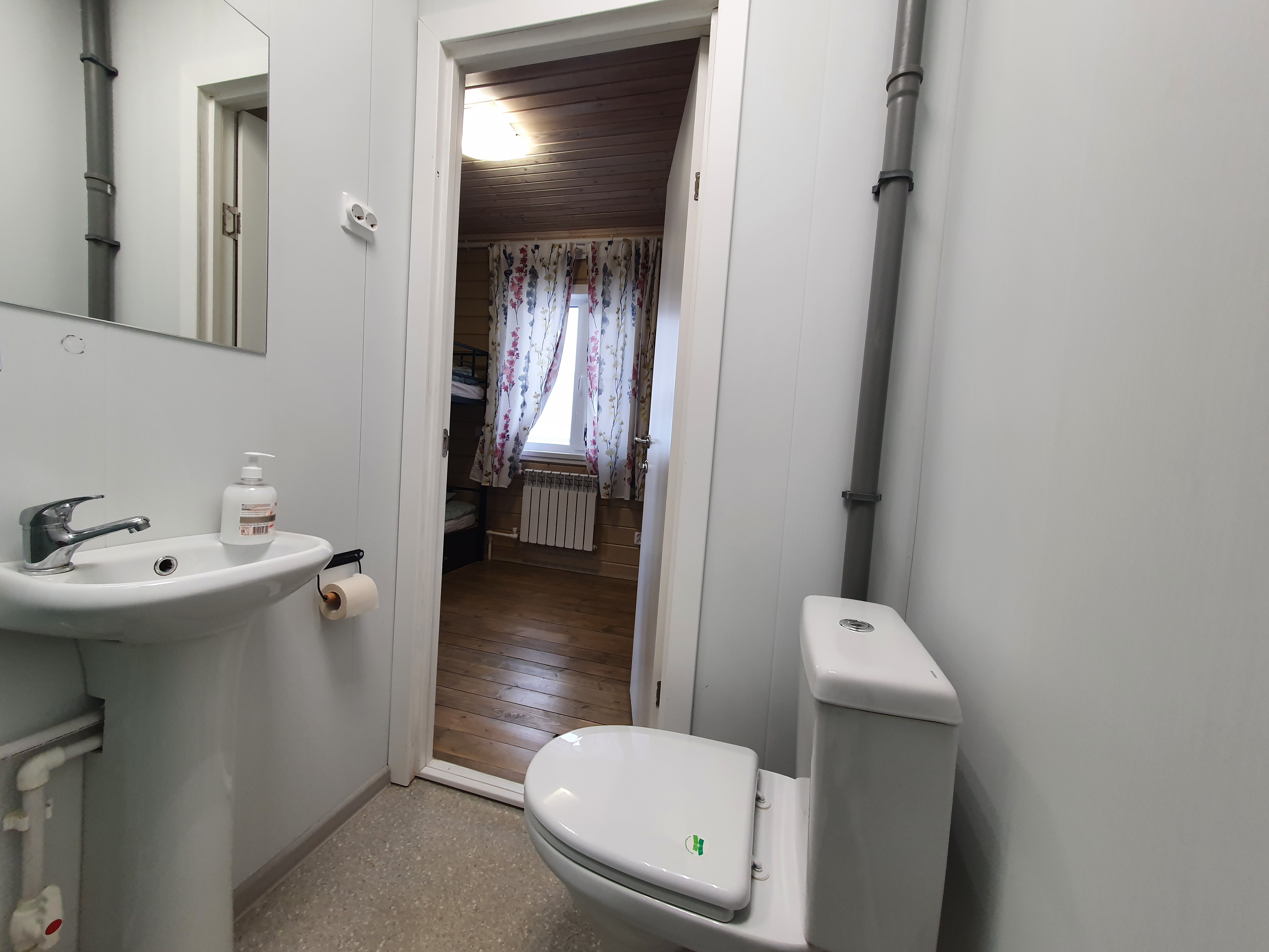 Фото Дом паломника подворья Псково-Печерского монастыря