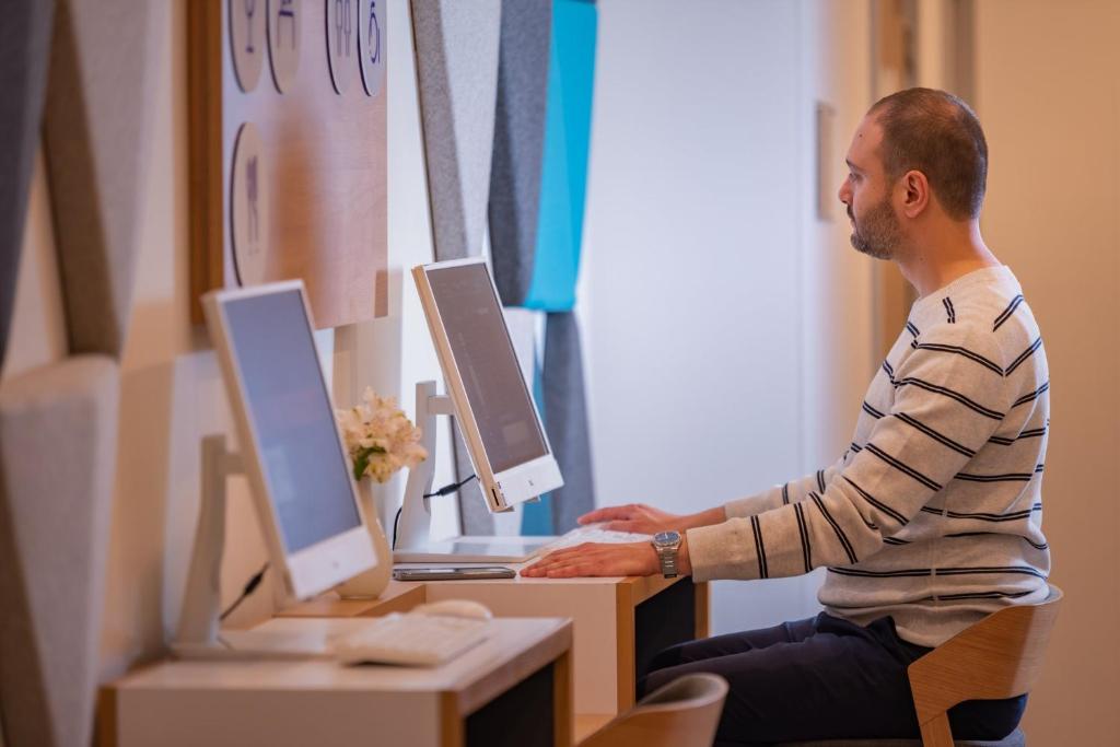 Фото Holiday Inn Express Yerevan