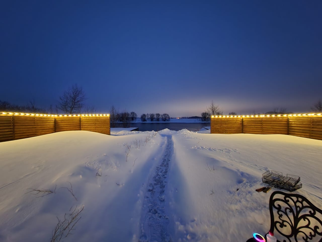 Фото Дом у реки