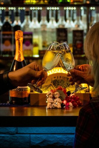 Bar, pub Olimp, Lobnja, photo