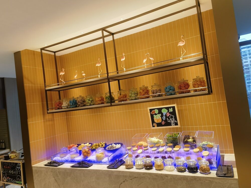 Фото Voco Chongqing Chaotianmen, an Ihg Hotel