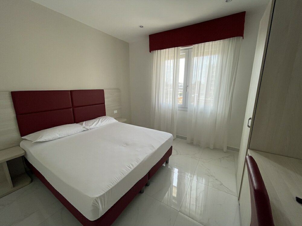 Фото Hotel Hub Venice