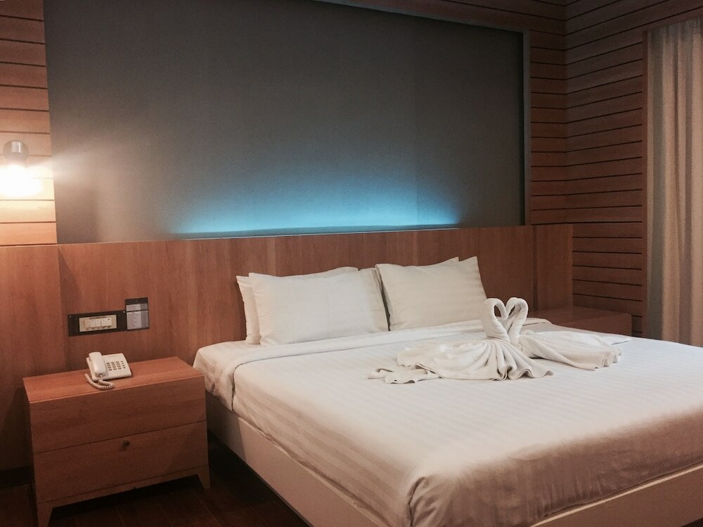 Фото Hatyai Holiday Hotel