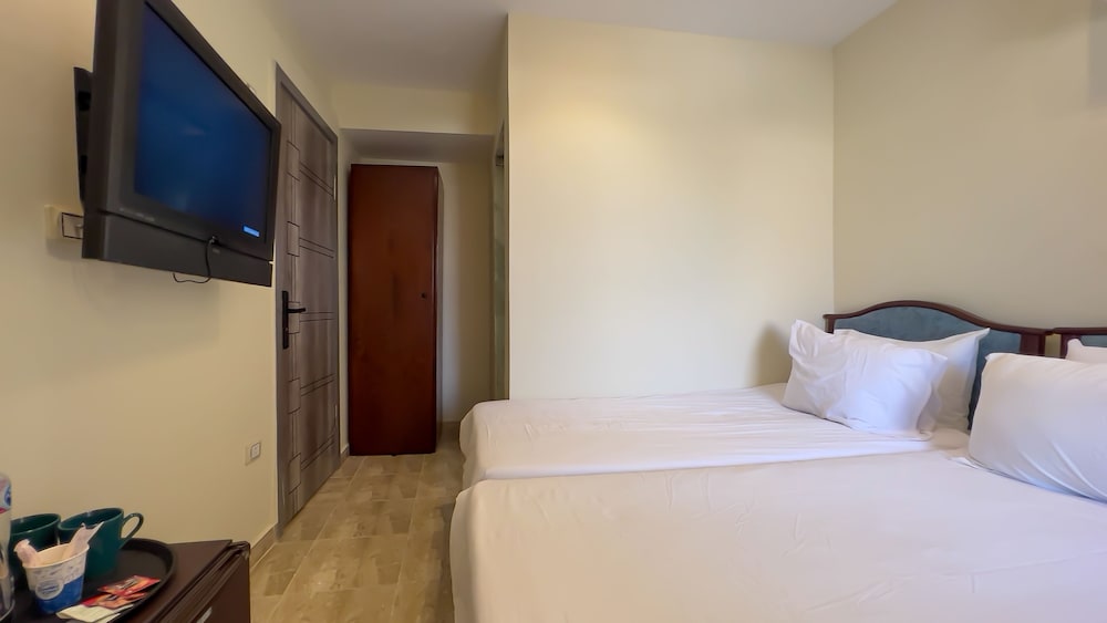 Фото Pyramids Glory Inn