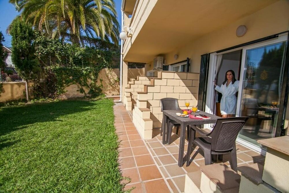 Фото Nerja Club by Dorobe Hotels