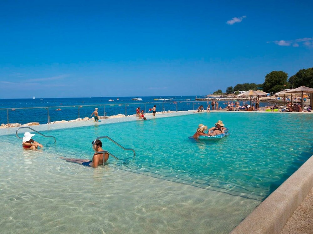 Фото Willa Trojka